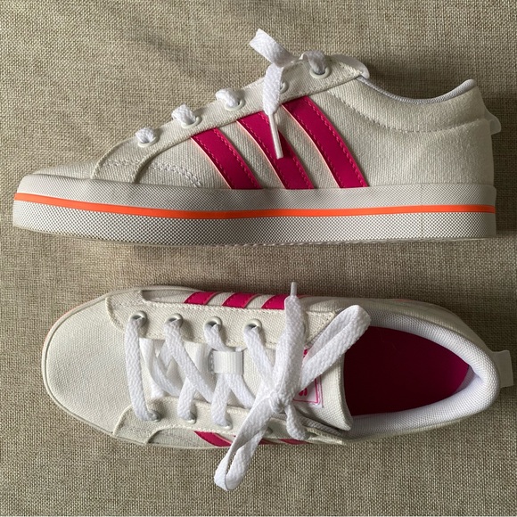 Girls Adidas Grand Court Tennis Shoes - Picture 5 of 10